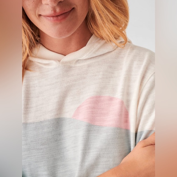 FAHERTY Sun & Wave Hoodie, Ocean Waves - Picture 2 of 3